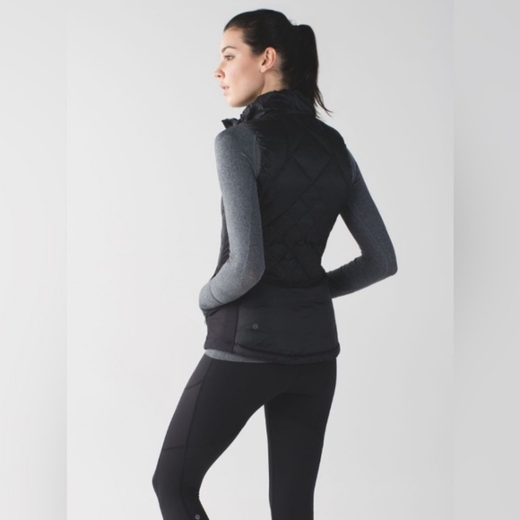 Lululemon Down For A Run Quilted Down Vest - Picture 2 of 11